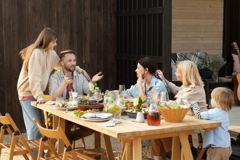A family having a smooth family gathering.