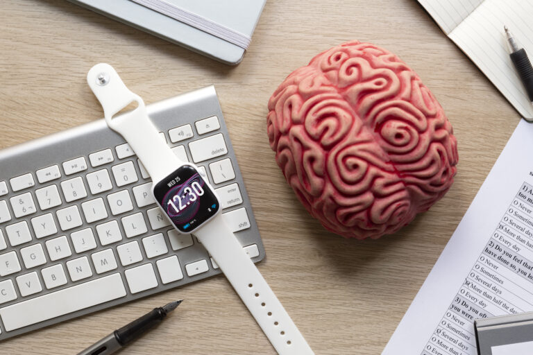 Tech tools surrounded by a second brain to depict the value of a digital second brain